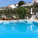 Zupa Dubrovacka Penzion