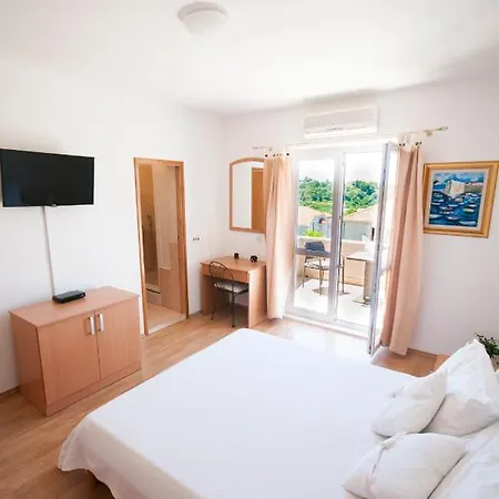 Zupa Dubrovacka Pensjonat Mlini