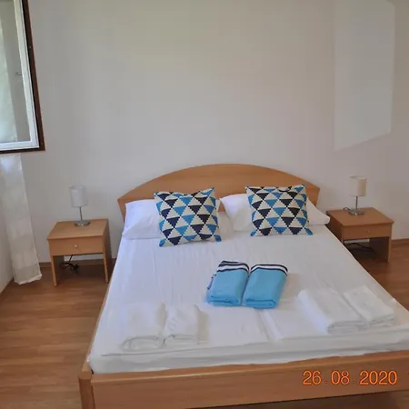 Zupa Dubrovacka 3*
