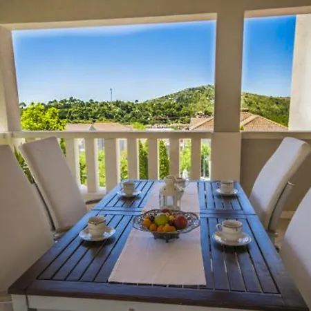 בית הארחה Zupa Dubrovacka, Poolside Retreat Near Dubrovnik 3*