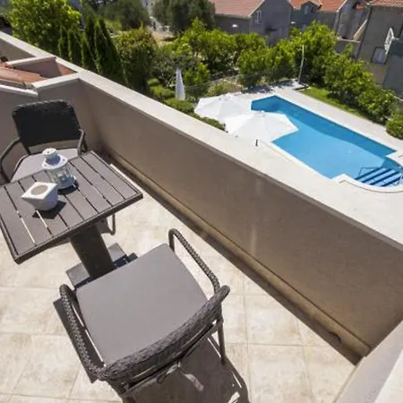 Zupa Dubrovacka, Poolside Retreat Near Dubrovnik בית הארחה 3*