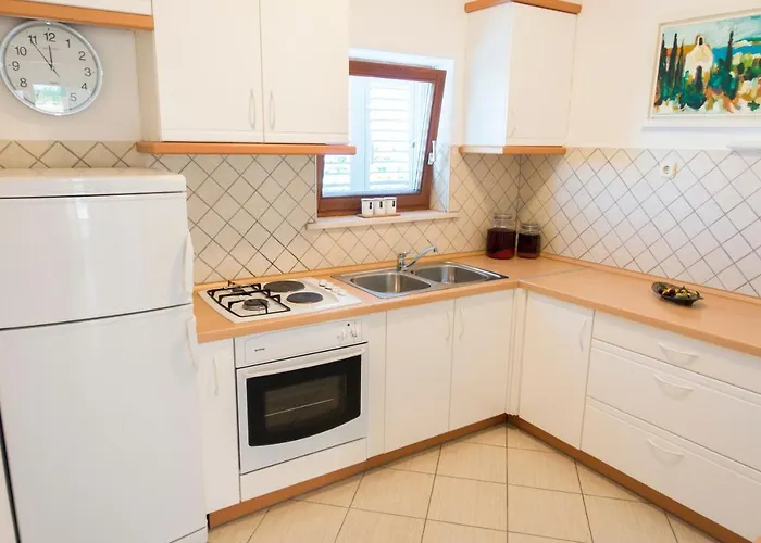 Zupa Dubrovacka 3*